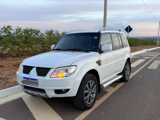 MITSUBISHI PAJERO TR4 2.0 4X2 16V 140CV FLEX 4P AUTOMÁTICO